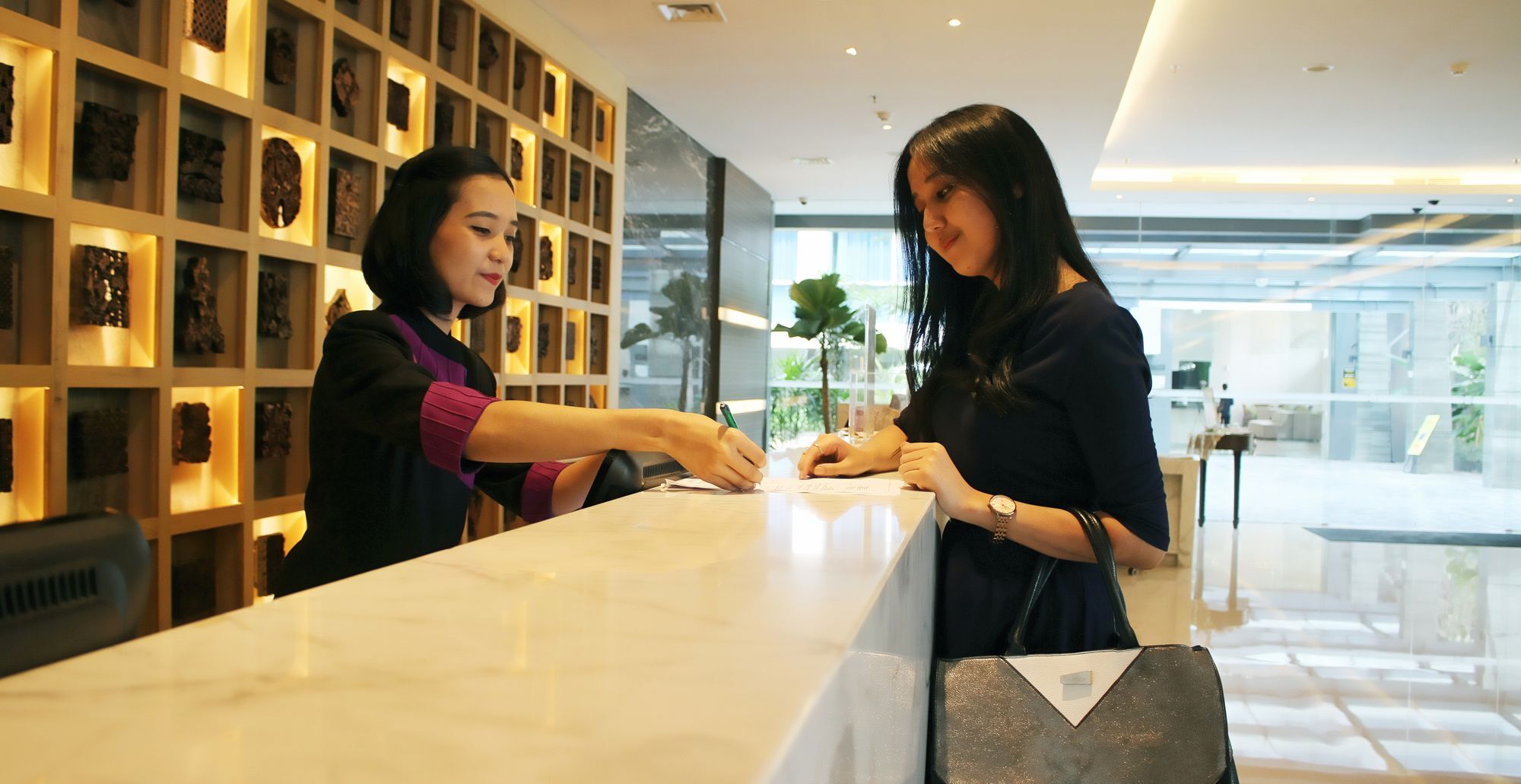 Grand Tjokro Premiere Bandung Buitenkant foto